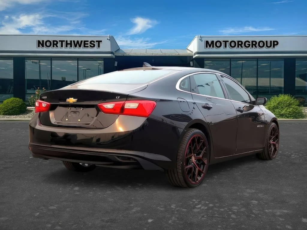 2016 Chevrolet Malibu 1LT - Photo 7