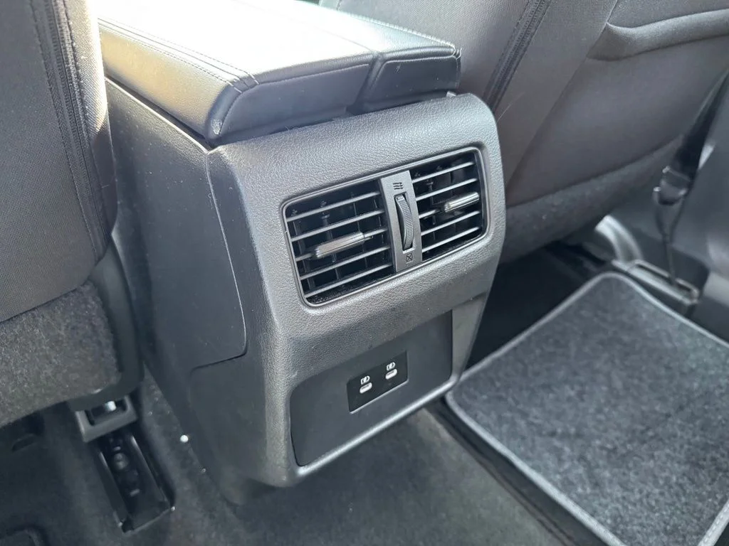 Used 2024 Gray Nissan SV image 21
