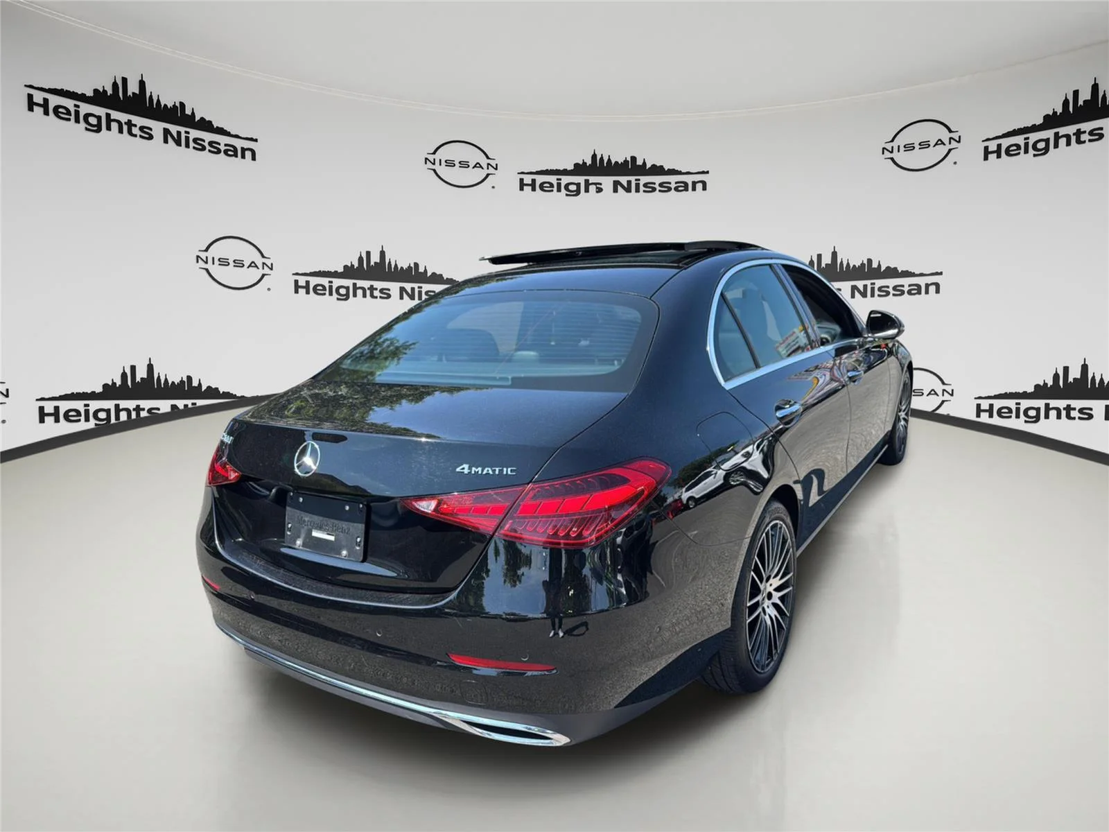 2025 Mercedes-Benz C-Class Sedan C 300 - Photo 6