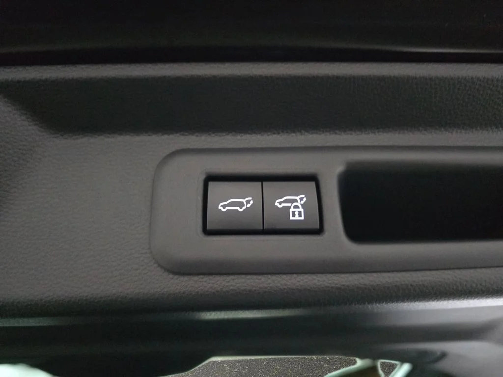 Used 2023 Black Toyota Platinum image 16