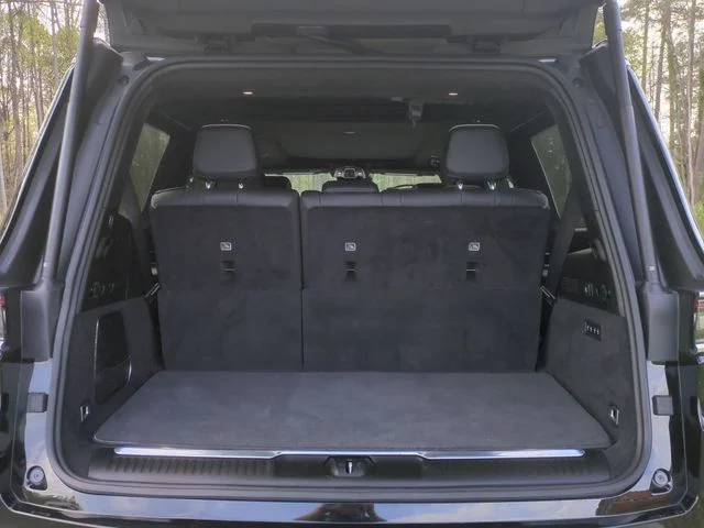 Used 2023 Black Jeep Series II image 23