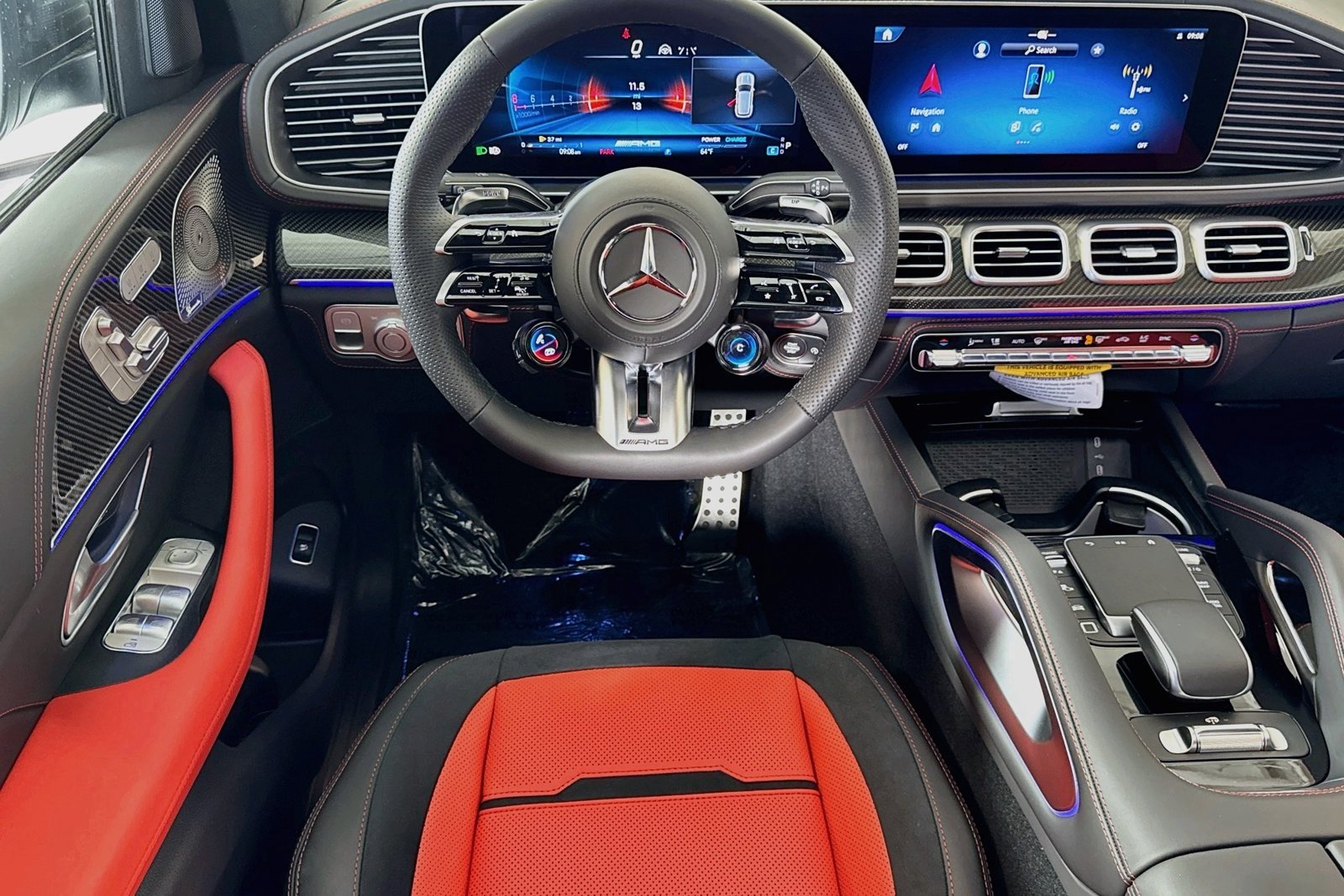 New 2026 MANUFAKTUR Moonlight White Metallic Mercedes-Benz AMG® GLE 63 S image 20