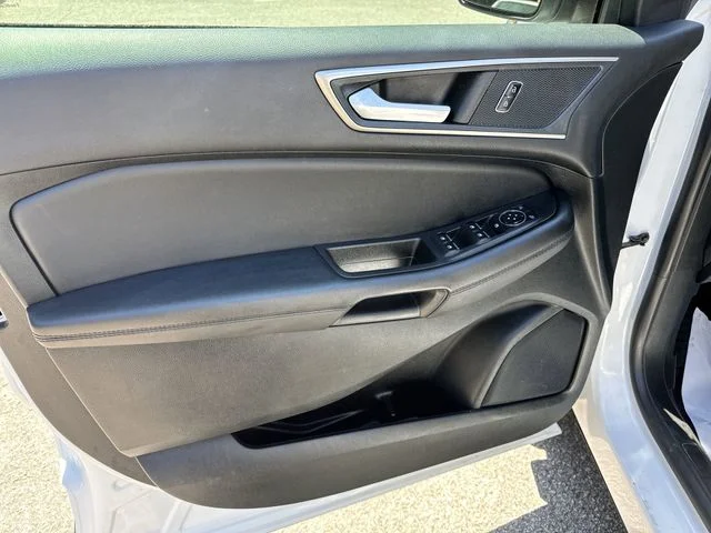 Used 2024 White Ford SEL image 20