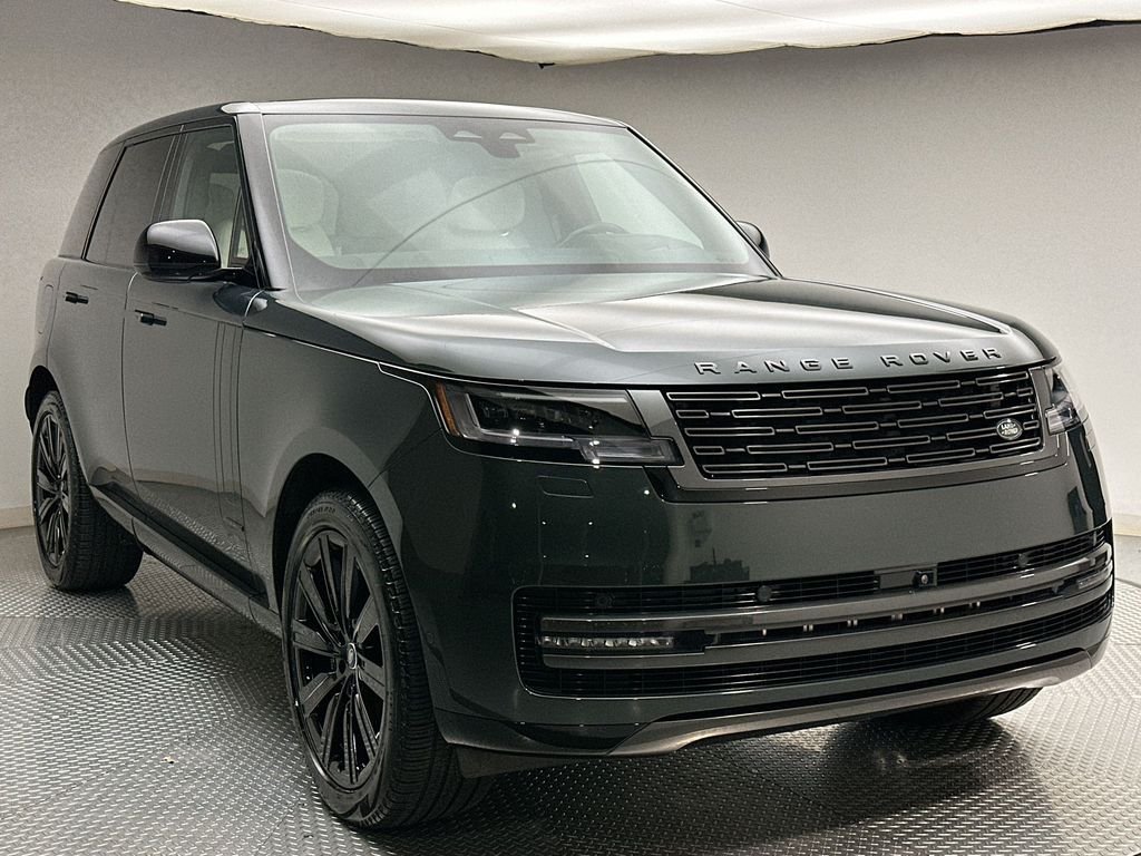 Used 2025 Belgravia Green Metallic Land Rover Autobiography image 15