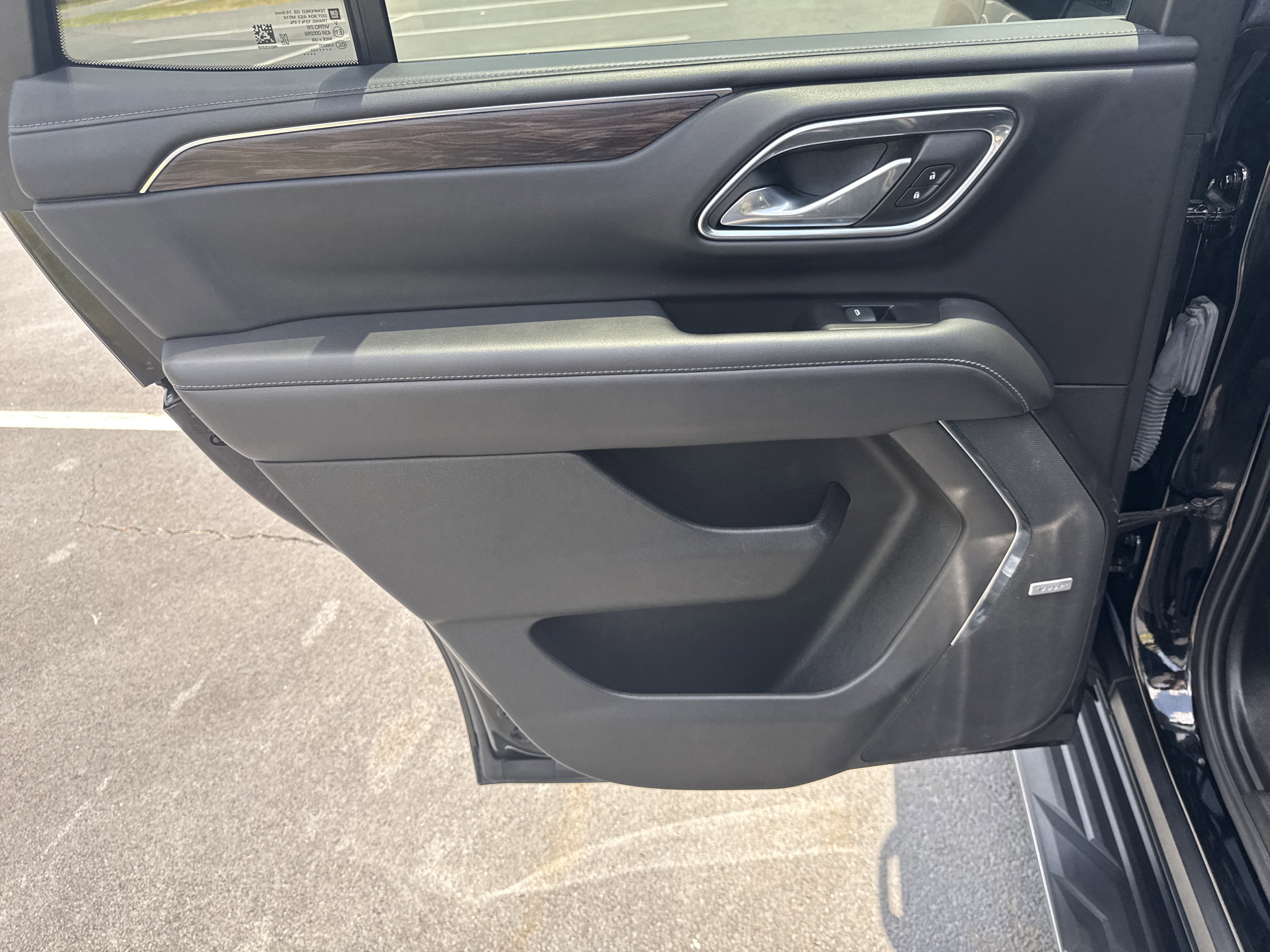Used 2023 Black Chevrolet LT image 27