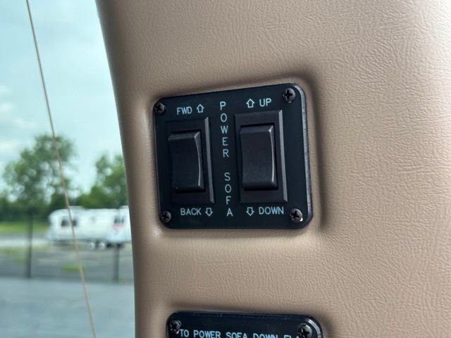 New 2026 Special Exterior Color GMC Explorer Limited SE image 11