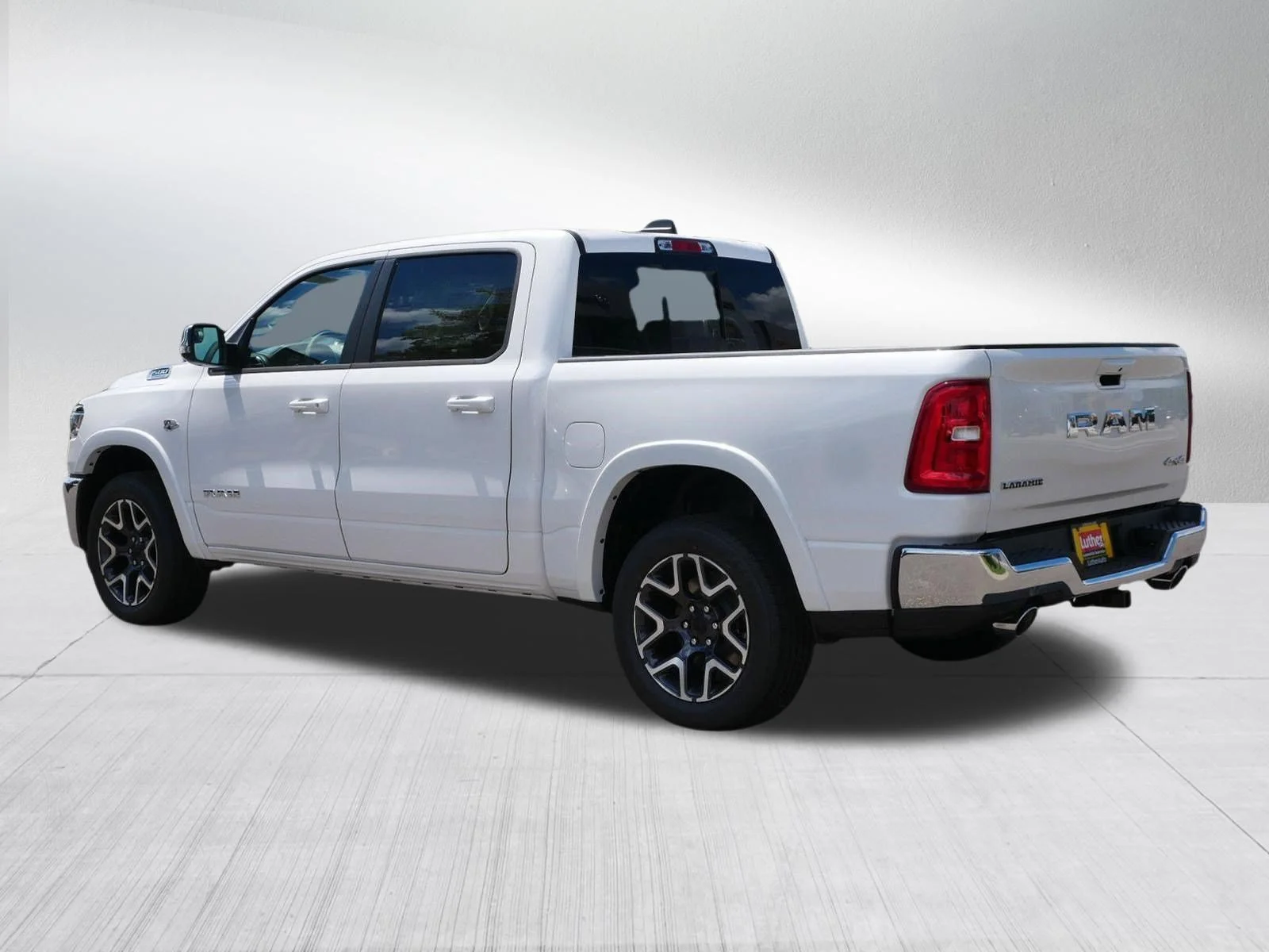 New 2026 Ivory White Tri-Coat Pearl-Coat Exterior Paint RAM Laramie image 5