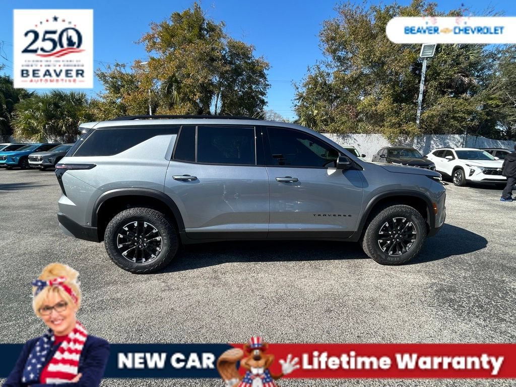 2026 Chevrolet Traverse Z71 - Photo 8