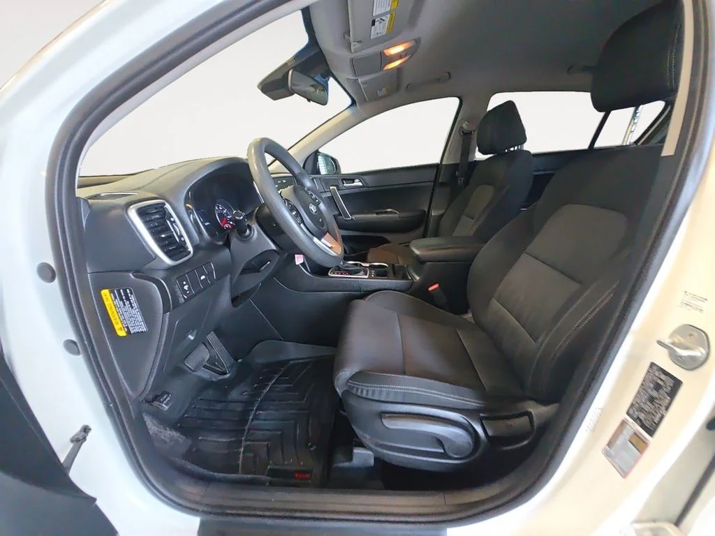 Used 2021 White Kia LX image 11