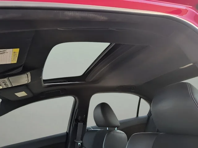 Used 2012 Red Acura 2.4 image 23