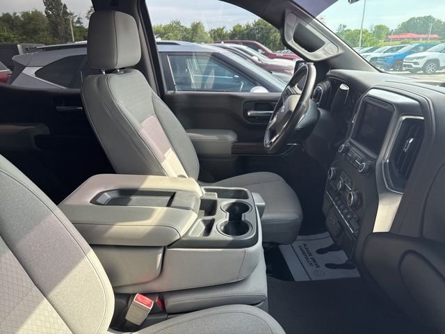 Used 2019 Gray Chevrolet LT image 14