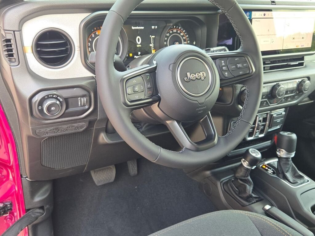 New 2026 Tuscadero Pearlcoat Jeep Sport S image 21