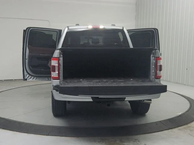 Used 2023 Silver Ford Lariat image 15