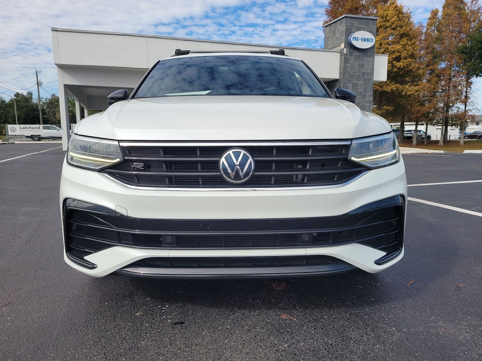 2023 Volkswagen Tiguan SE R-LINE BLACK - Photo 3