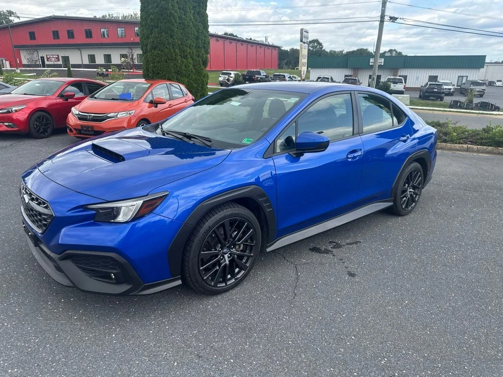 Used 2022 Blue Pearl Subaru Premium image 7