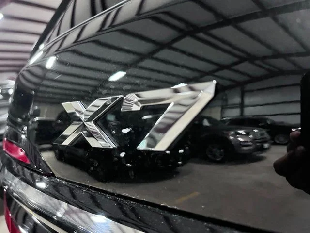 Used 2025 Black BMW xDrive40i image 34