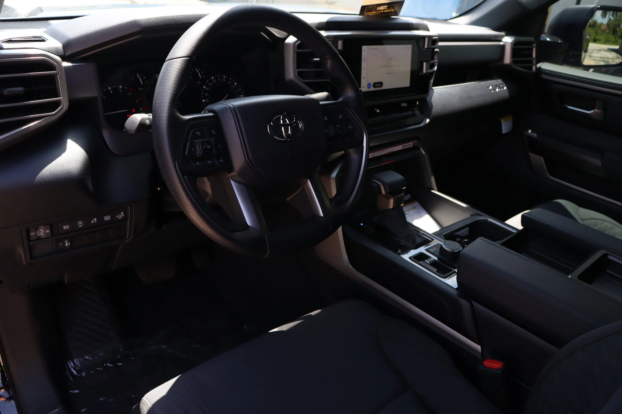 2026 Toyota Tundra SR5 - Photo 16