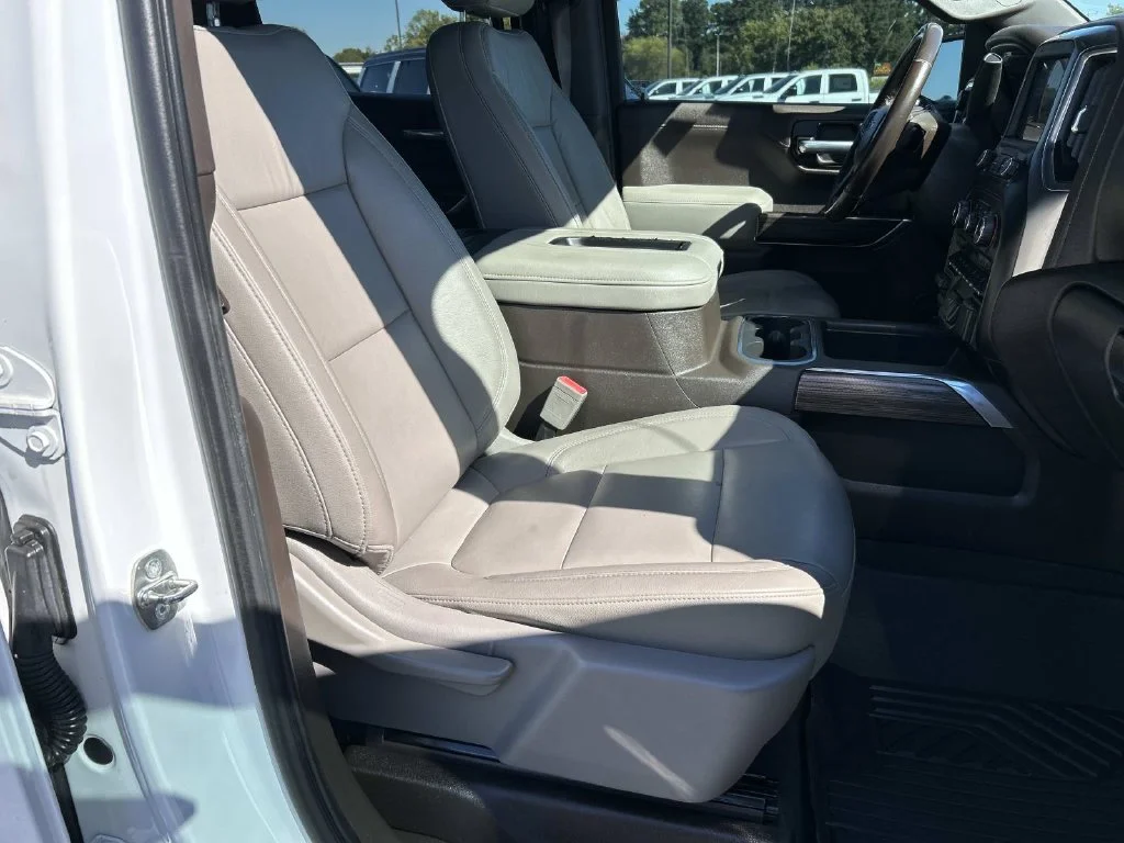 Used 2020 White Chevrolet LT Trail Boss image 30