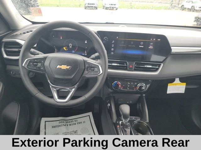 New 2026 Summit White Chevrolet LT image 4