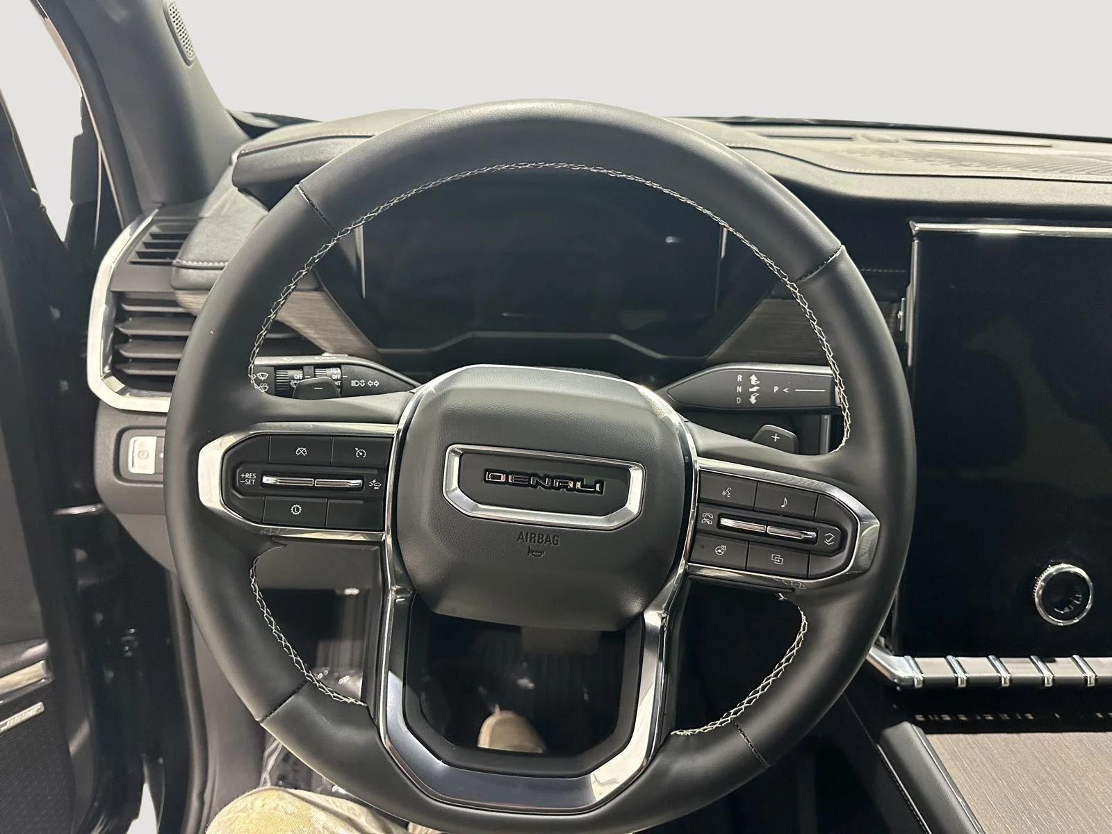 Used 2025 Ebony Twilight Metallic GMC Denali image 9