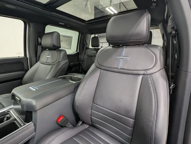 New 2026 Star White Metallic Tri-Coat Ford F-450® Platinum® image 51