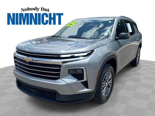 2025 Chevrolet Traverse LT
