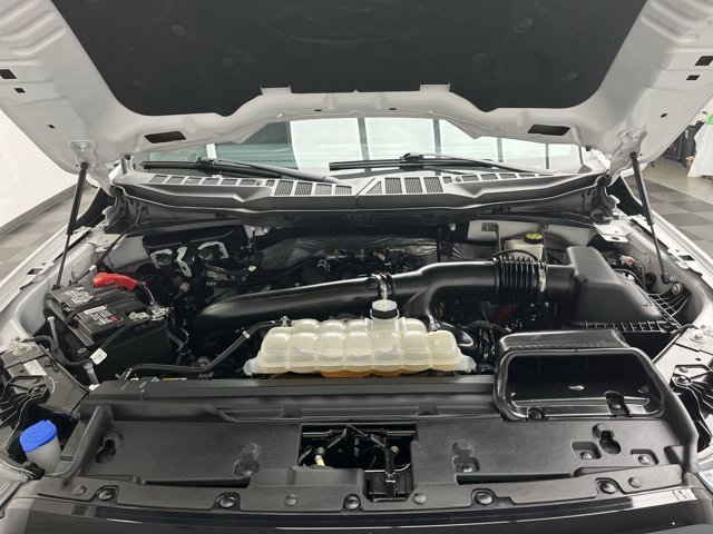 Used 2024 White Ford LARIAT image 2