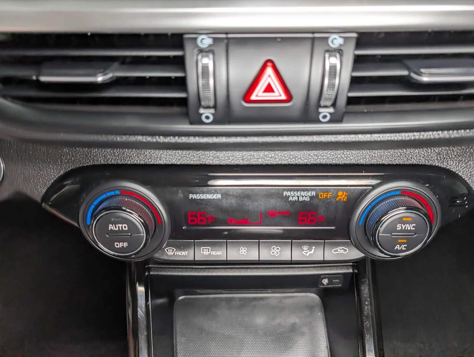 Used 2023 Gravity Gray Kia GT image 30