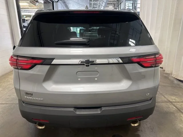 Used 2023 Sterling Gray Metallic Chevrolet LT Cloth image 5