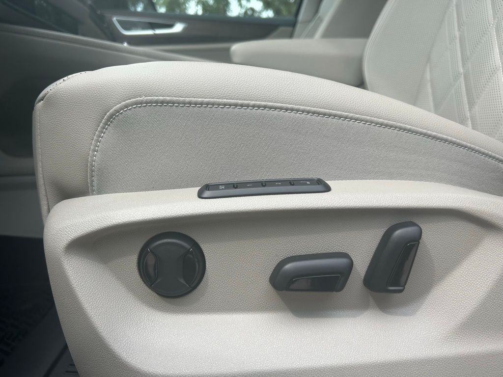 2026 Volkswagen Atlas SEL Premium R-Line - Photo 56