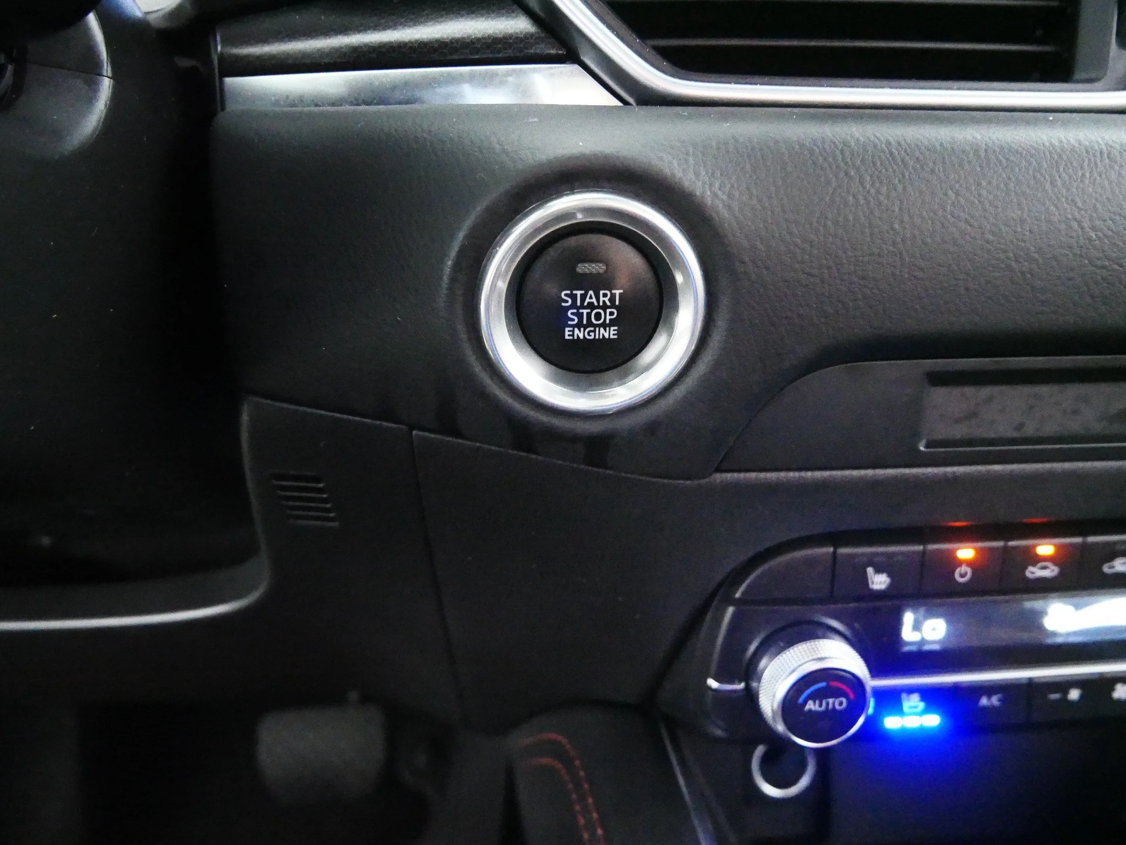 Used 2024 Rhodium White Metallic Mazda 2.5 Carbon Turbo image 29