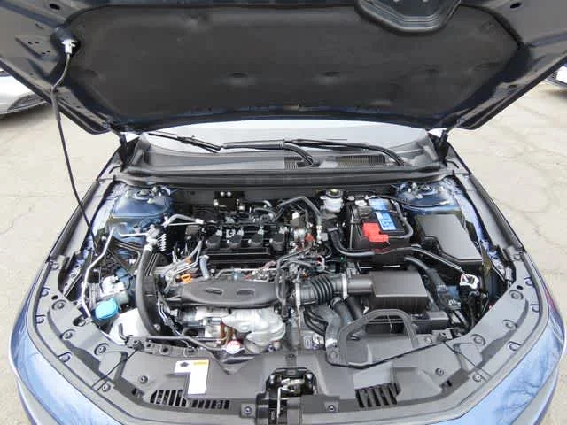 2025 Honda Accord SE - Photo 9