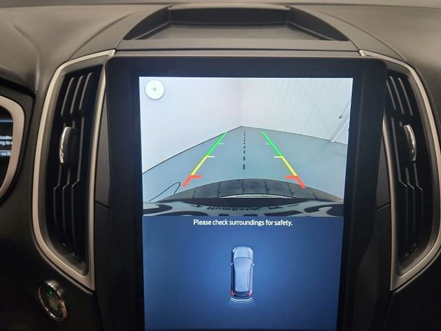 Used 2021 Gray Ford SE image 35