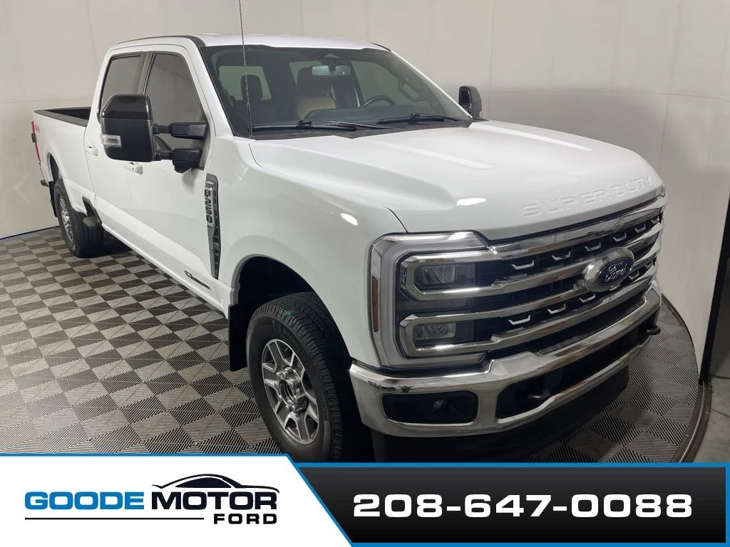 2024 Ford F-250 Lariat 4x4 Crew Cab 8' Box's photo