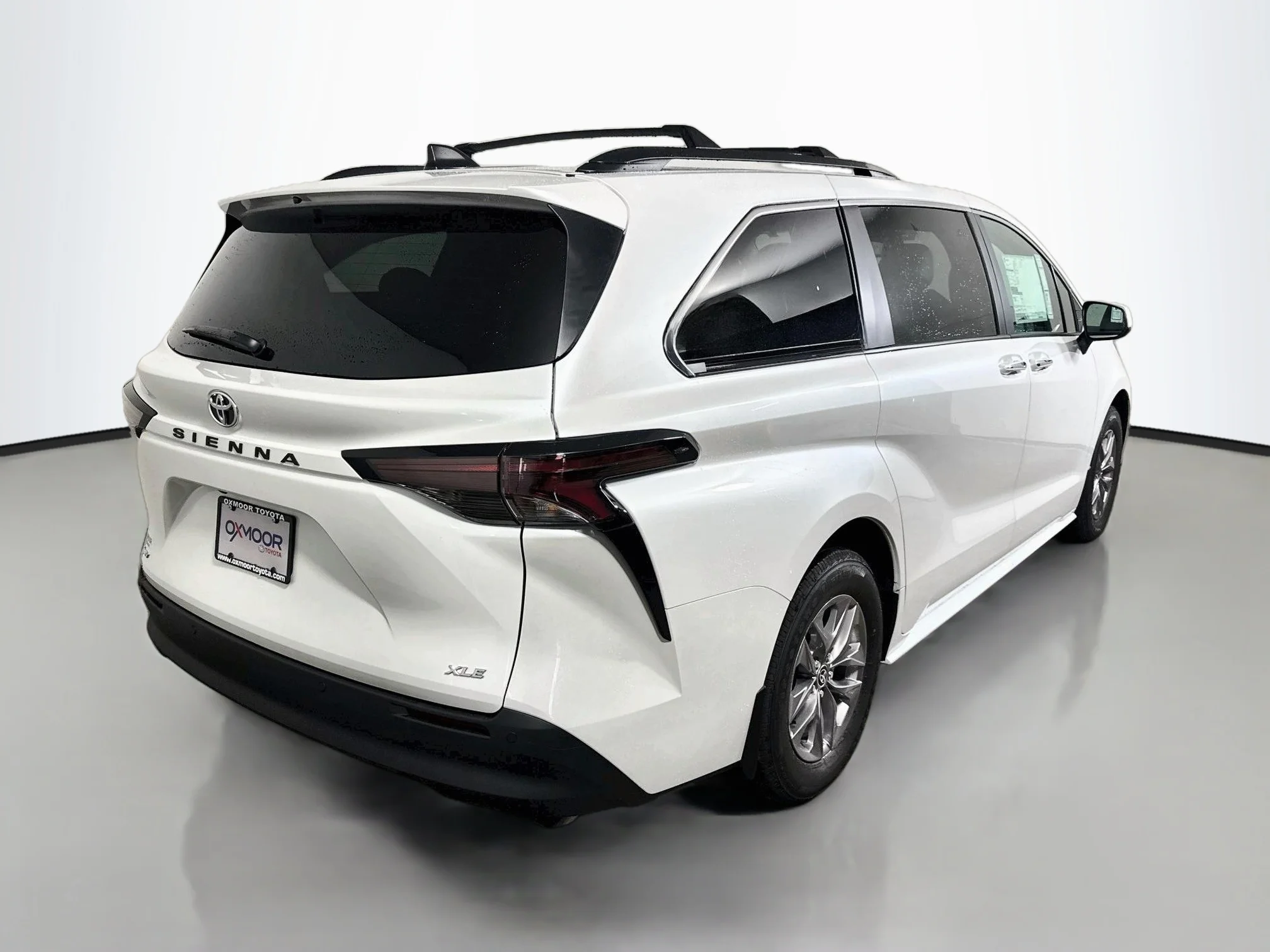 New 2026 Wind Chill Pearl Toyota XLE image 7