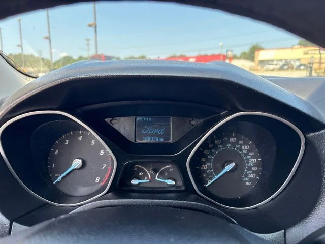 Used 2012 Silver Ford SE image 14