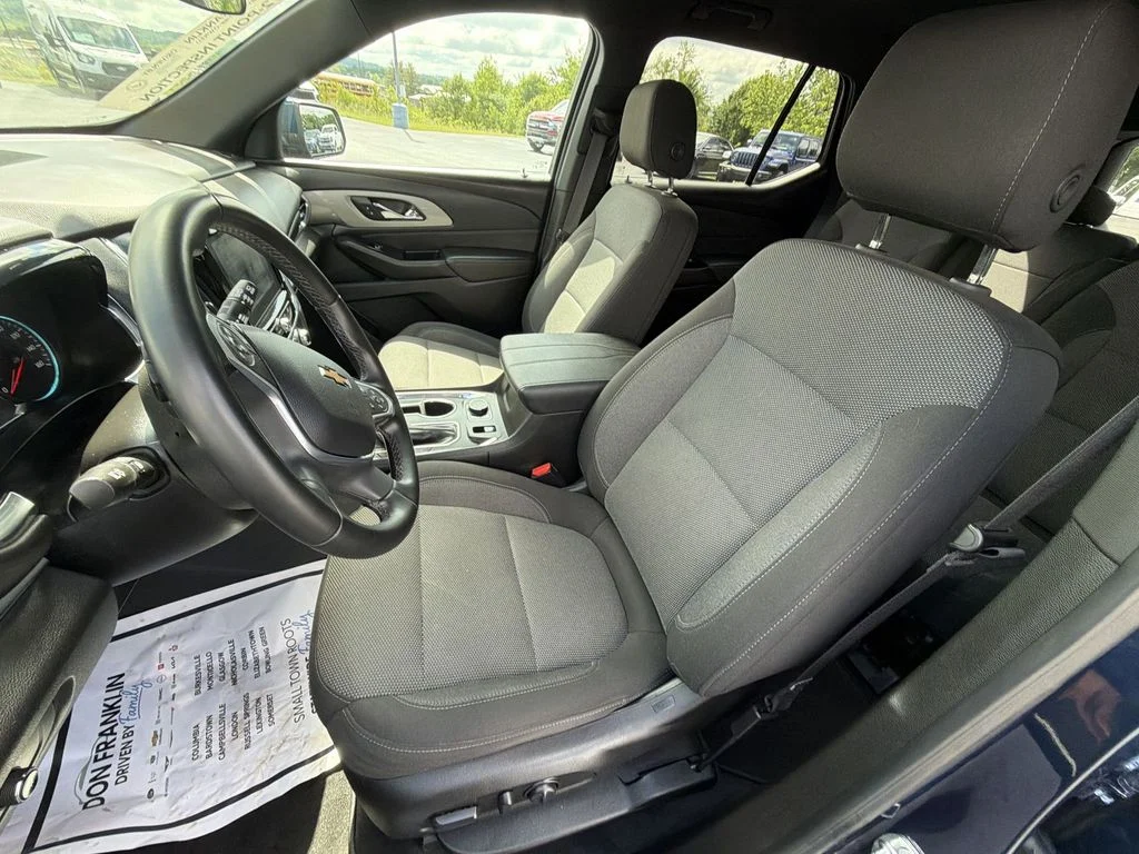 Used 2023 Blue Chevrolet LT image 17