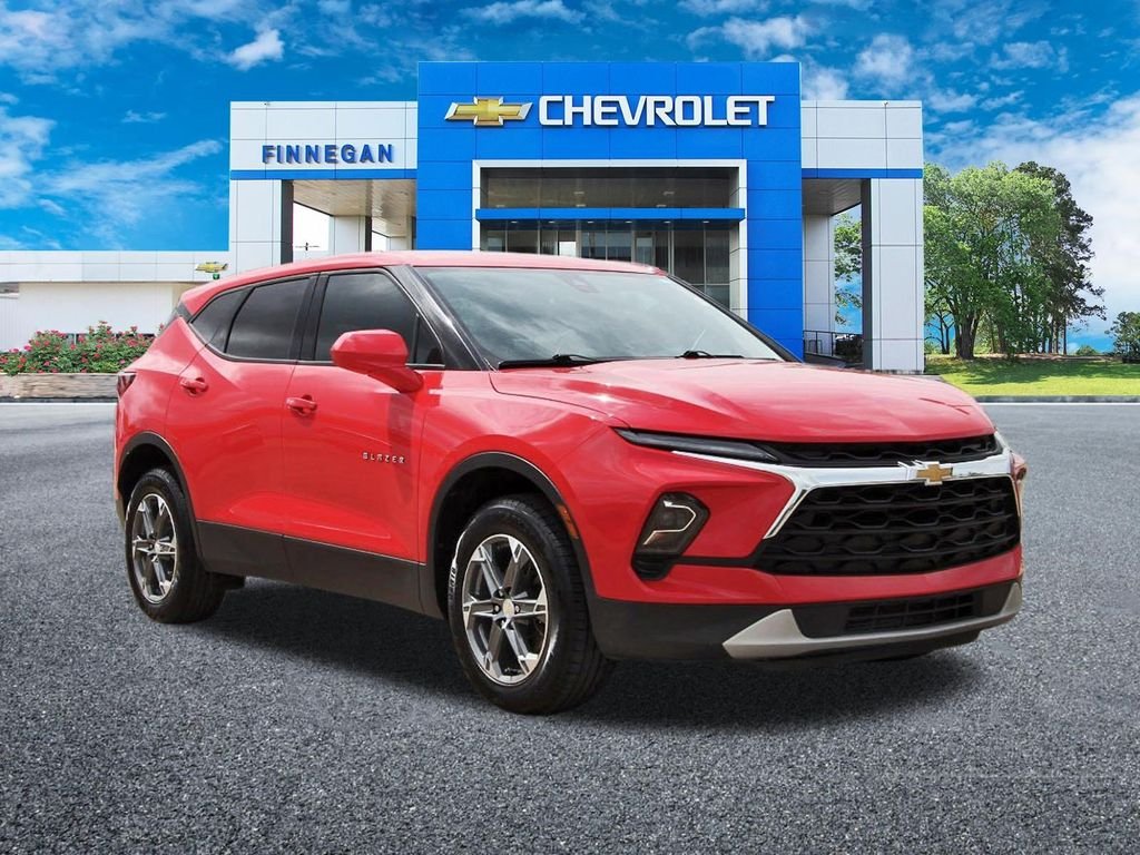 2023 Chevrolet Blazer 2.0T 2LT FWD's photo