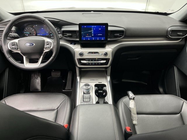Used 2023 Agate Black Ford XLT image 4