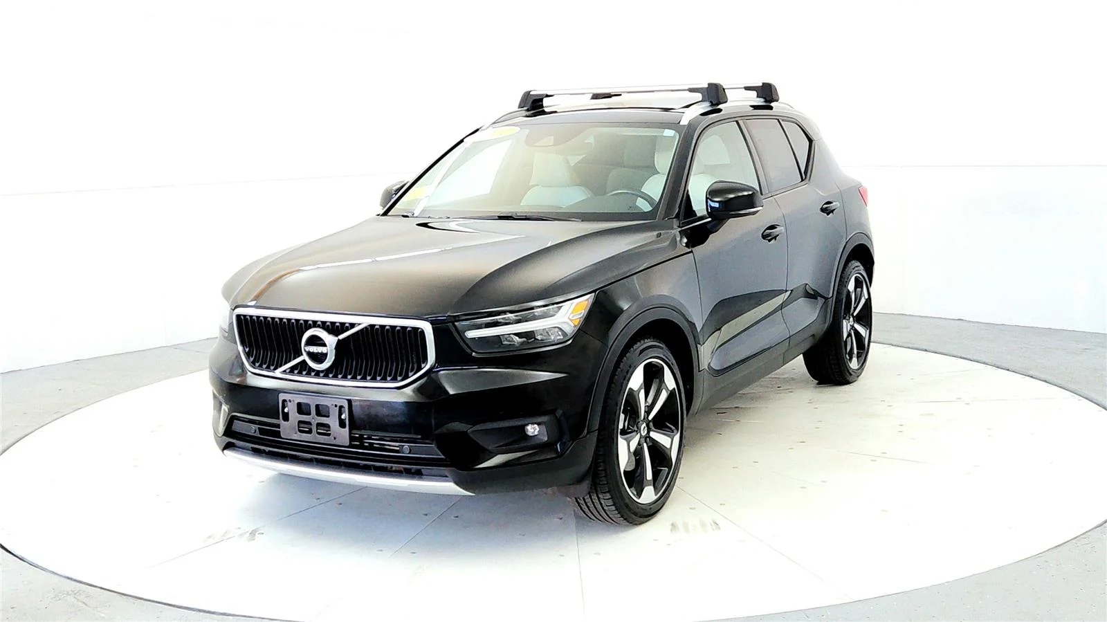 YV4162UK4M2456889