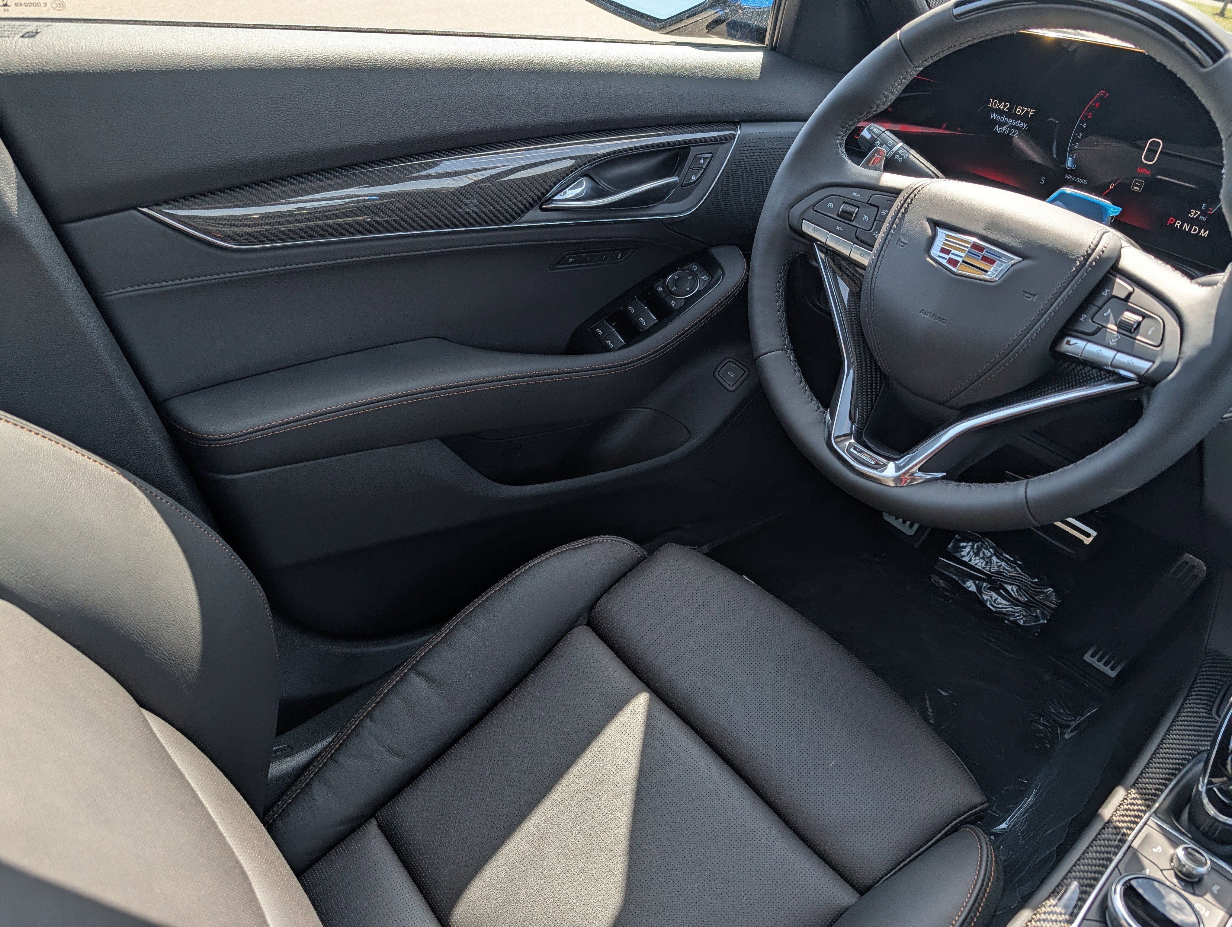 2026 Cadillac CT5 V-Series - Photo 7