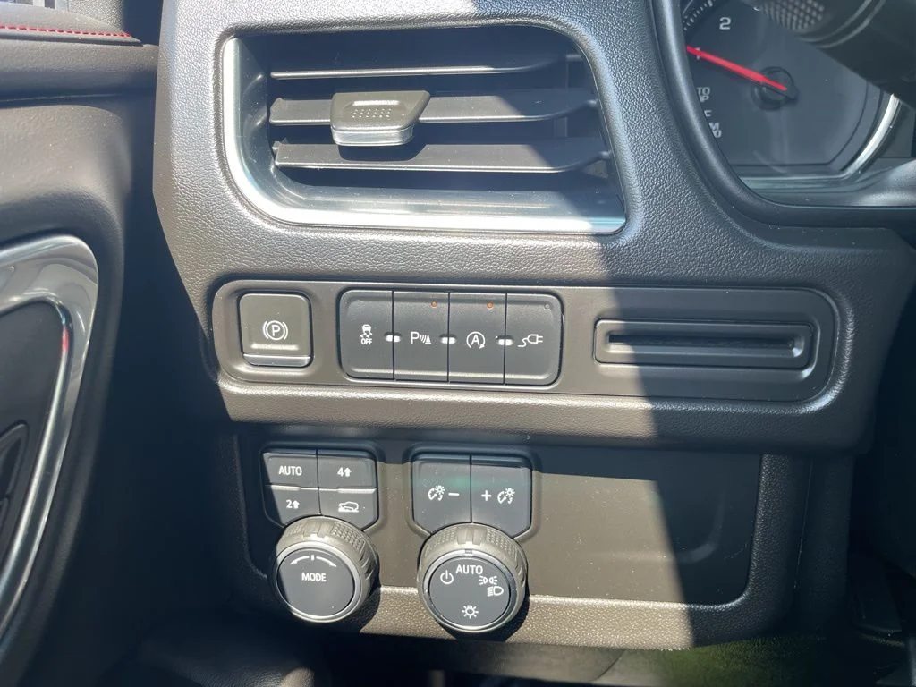 2021 Chevrolet Tahoe RST - Photo 17