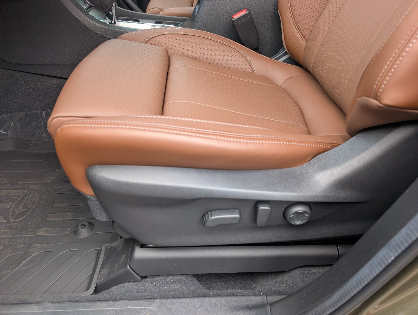 2026 Subaru Ascent Touring - Photo 21