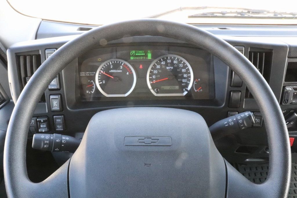 2023 Chevrolet Silverado 5500XD - Photo 14