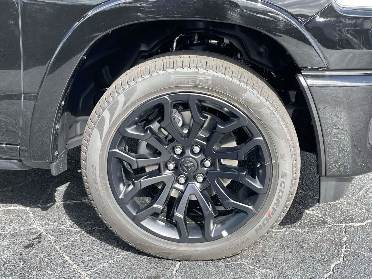 New 2026 Diamond Black Crystal Pearl-Coat Exterior Paint RAM Limited image 35