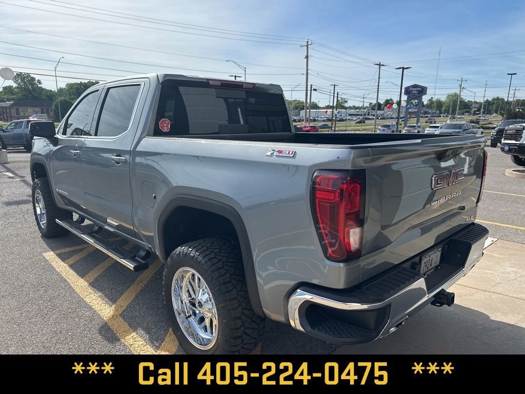New 2026 Sterling Metallic GMC SLE image 4
