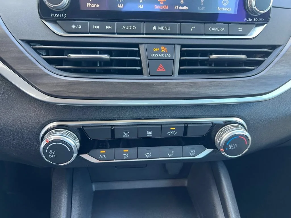 2025 Nissan Altima SV - Photo 16