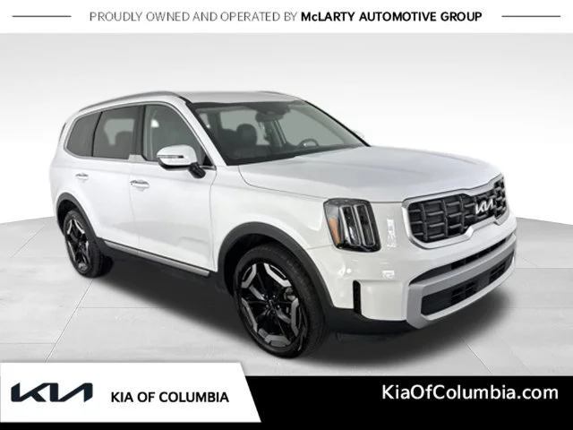 Used 2024 White Kia S image 1