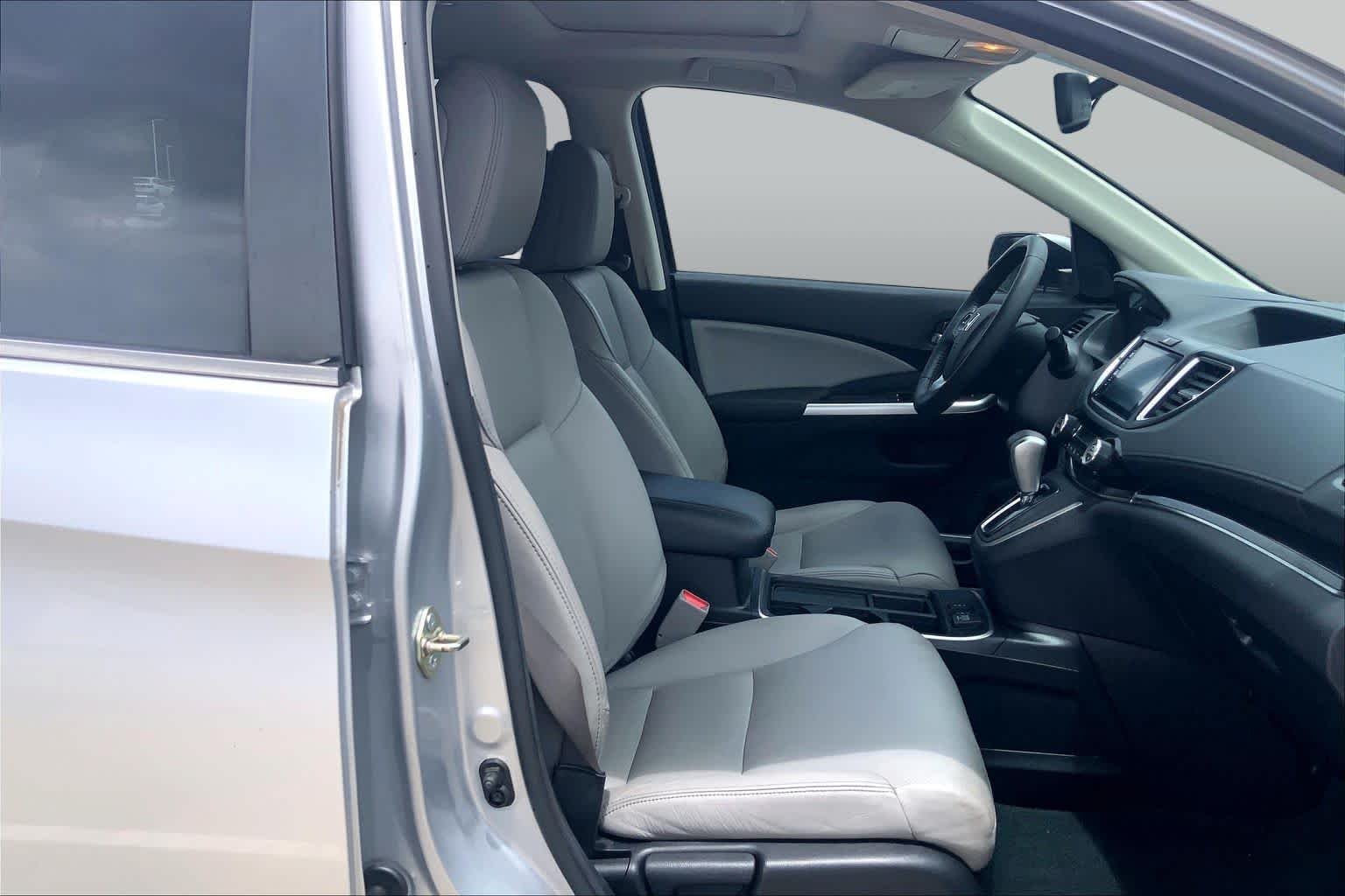 Used 2016 Alabaster Silver Metallic Honda EX-L image 9