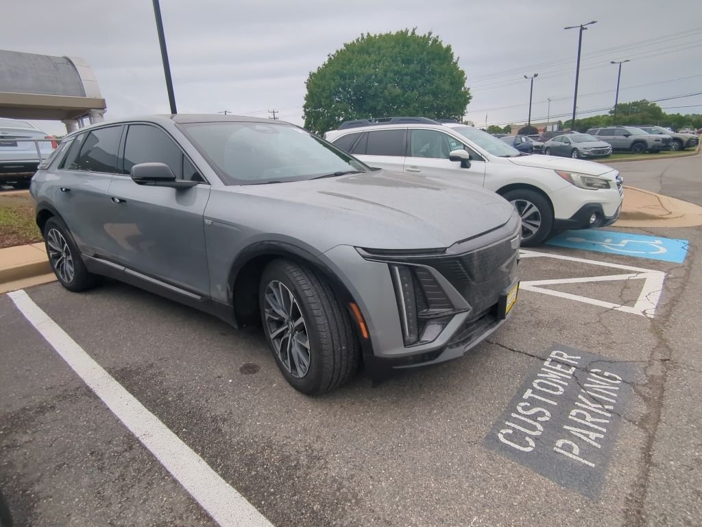 2024 Cadillac Lyriq Sport 1 AWD's photo